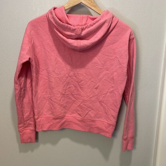 Victoria Secrets woman’s pink sweatshirt that says VS with snowflakes - Picture 7 of 11